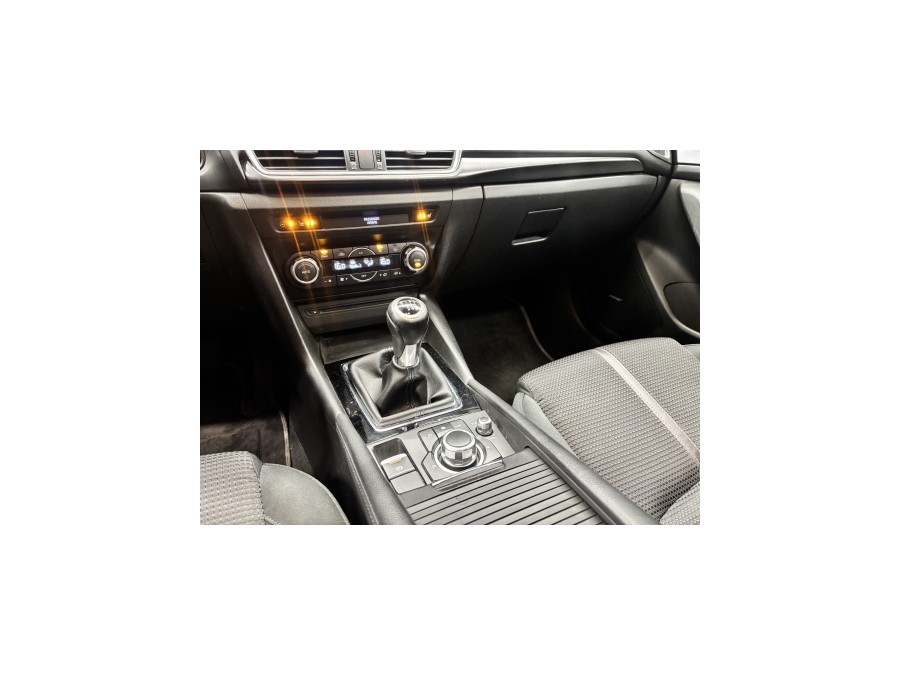 MAZDA d'occasion MAZDA3 2.2 SKYACTIV-D 150 HARMONIE de 2017 Villebon