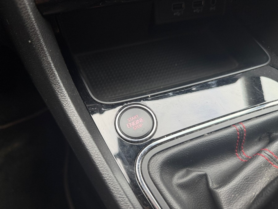 SEAT d'occasion LEON SEAT LEON 1.4 TSI FR BVM6 de 2018 Toulouse Sud
