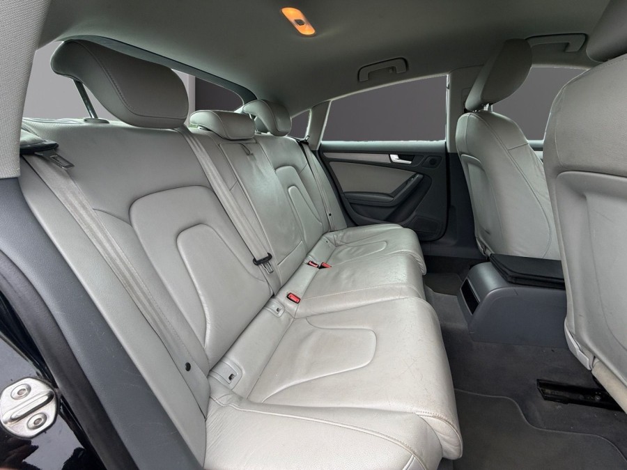 AUDI d'occasion A5 2.0 TDI 177 AMBIENTE PLUS de 2013 Rennes (35)﻿