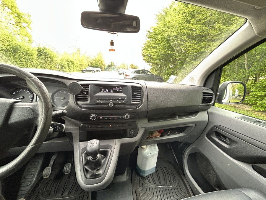CITROEN d'occasion JUMPY CA XL 2.0 HDI 120 CLUB de 2018 Vaucresson