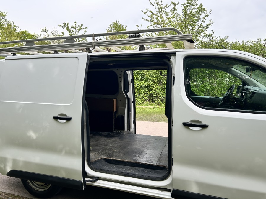 CITROEN d'occasion JUMPY CA XL 2.0 HDI 120 CLUB de 2018 Vaucresson