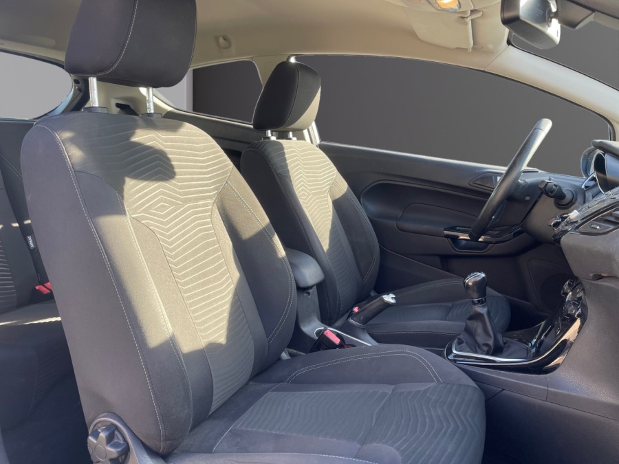 FORD d'occasion FIESTA 1000 ECOBOOST 125 ST LINE de 2015 Lyon Nord