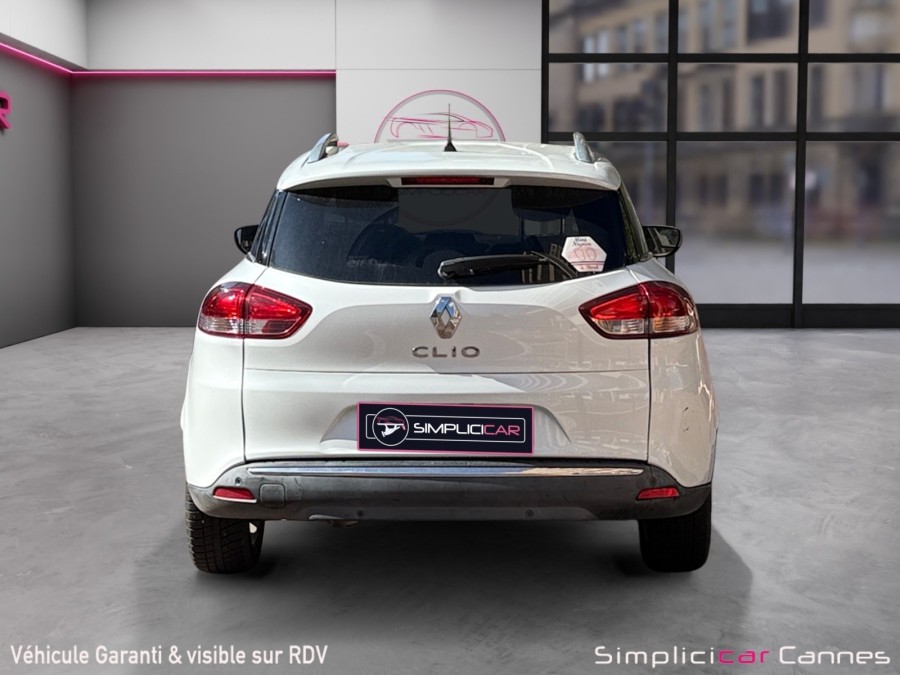 RENAULT d'occasion CLIO TCE 120 LIMITED de 2017 Cannes (06)﻿