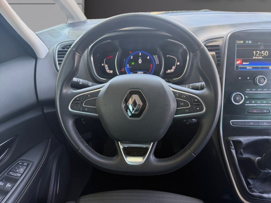 RENAULT d'occasion SCENIC 1.7 DCI 120 de 2019 Marignane (13)﻿