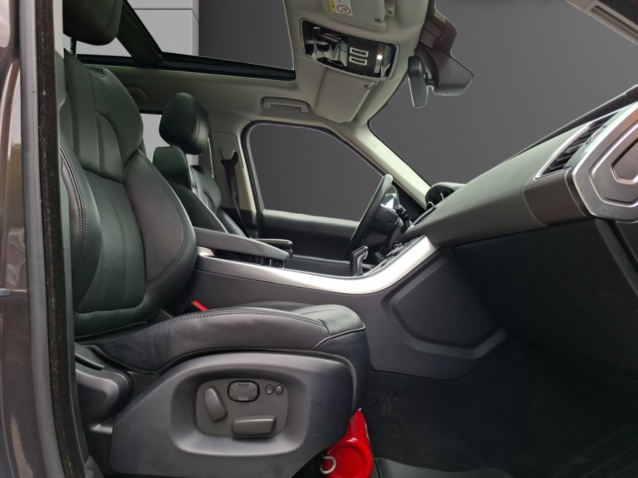 LAND ROVER d'occasion RANGE SPORT TDV6 S de 2014 Montreuil (93)﻿