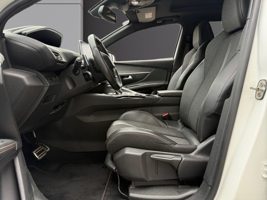 PEUGEOT d'occasion 3008 1.2 PURE TECH 130 ACTIVE EAT de 2017 Le Mans