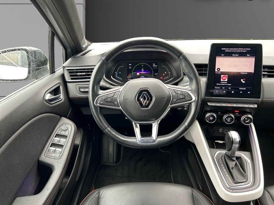 RENAULT d'occasion CLIO 1.6 E-TECH 140 INITIALE PARIS de 2021 Colmar