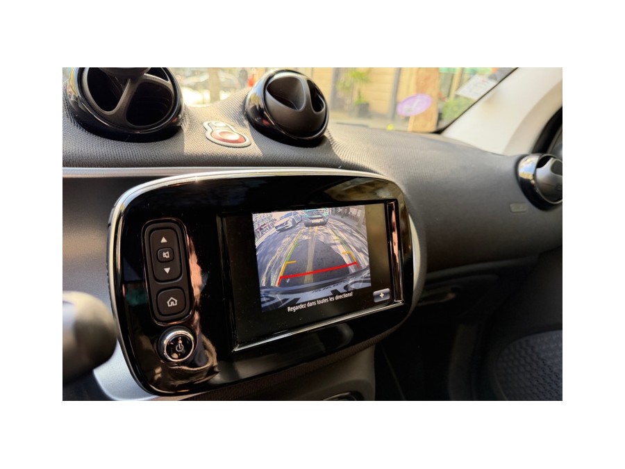 SMART d'occasion FORTWO 1.0 71 URBANLAVA BA de 2015 Paris 17 (75)﻿