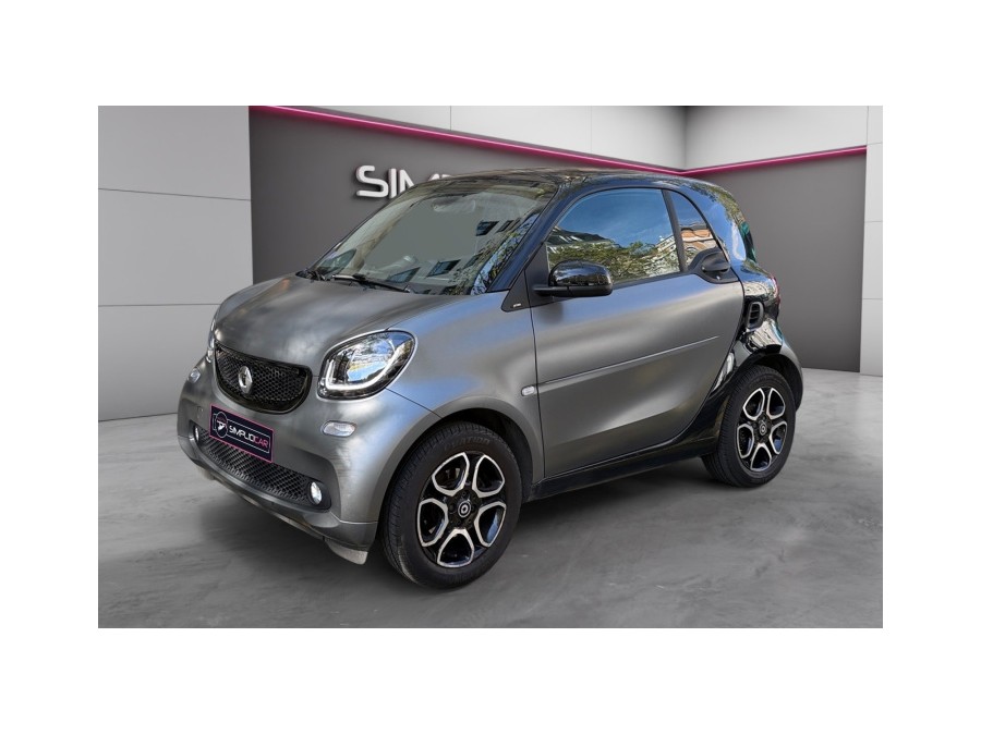 SMART d'occasion FORTWO 1.0 71 URBANLAVA BA de 2015 Paris 17 (75)﻿