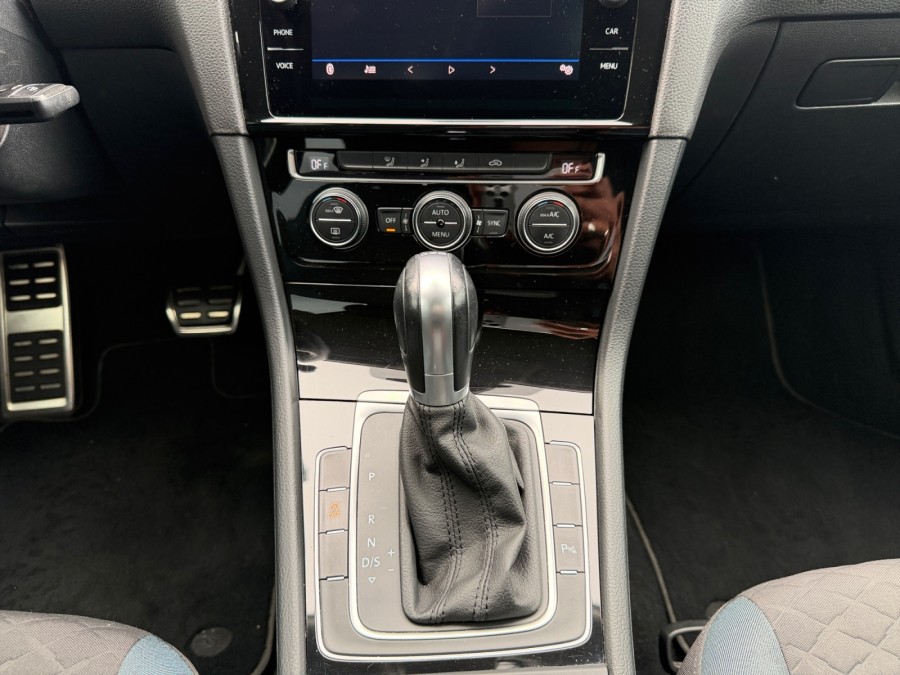 VOLKSWAGEN d'occasion GOLF 1.6 TDI 115 IQ.DRIVE DSG de 2019 Besançon