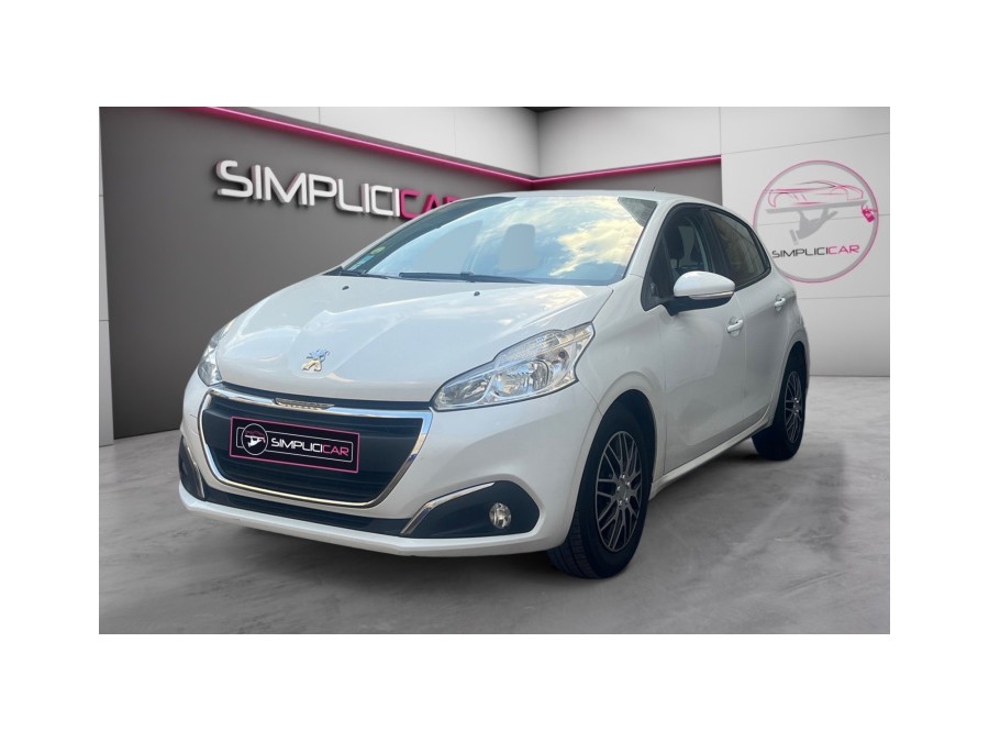 PEUGEOT d'occasion 208 AFFAIRE 1.5 BLUE HDI 100 PREMIUM PACK de 2019