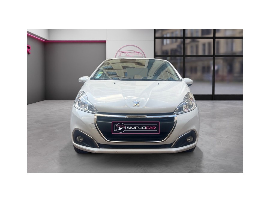 PEUGEOT d'occasion 208 AFFAIRE 1.5 BLUE HDI 100 PREMIUM PACK de 2019