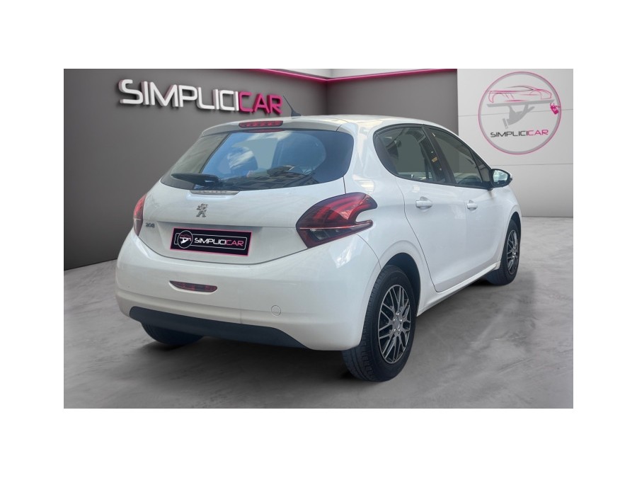 PEUGEOT d'occasion 208 AFFAIRE 1.5 BLUE HDI 100 PREMIUM PACK de 2019