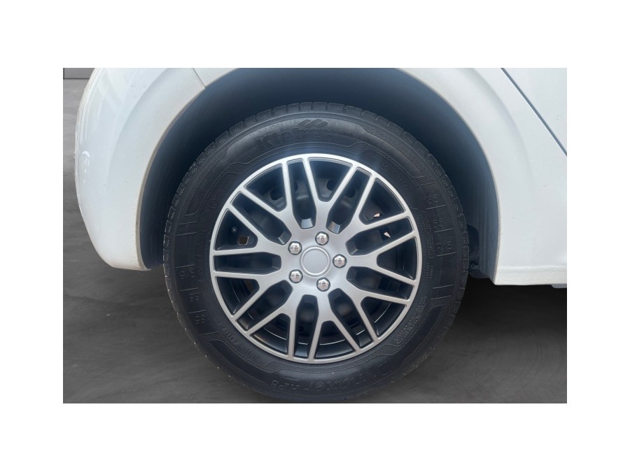 PEUGEOT d'occasion 208 AFFAIRE 1.5 BLUE HDI 100 PREMIUM PACK de 2019