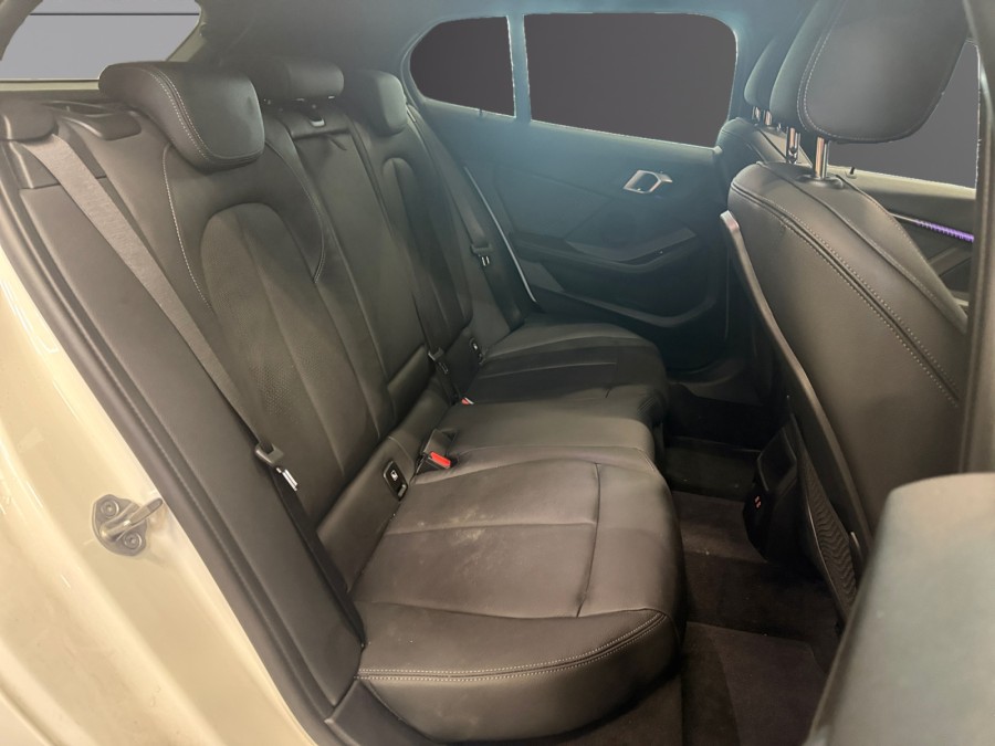 BMW d'occasion SERIE 118D EDITION SPORT BA de 2024 Andrezieux (42)﻿