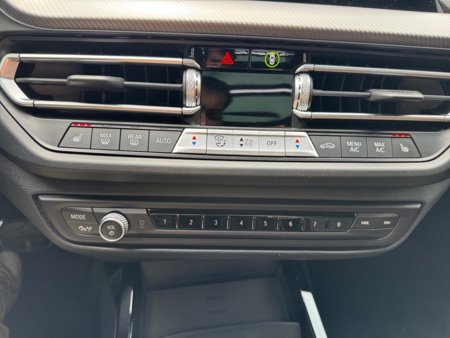 BMW d'occasion SERIE 118D EDITION SPORT BA de 2021 Montreuil (93)﻿