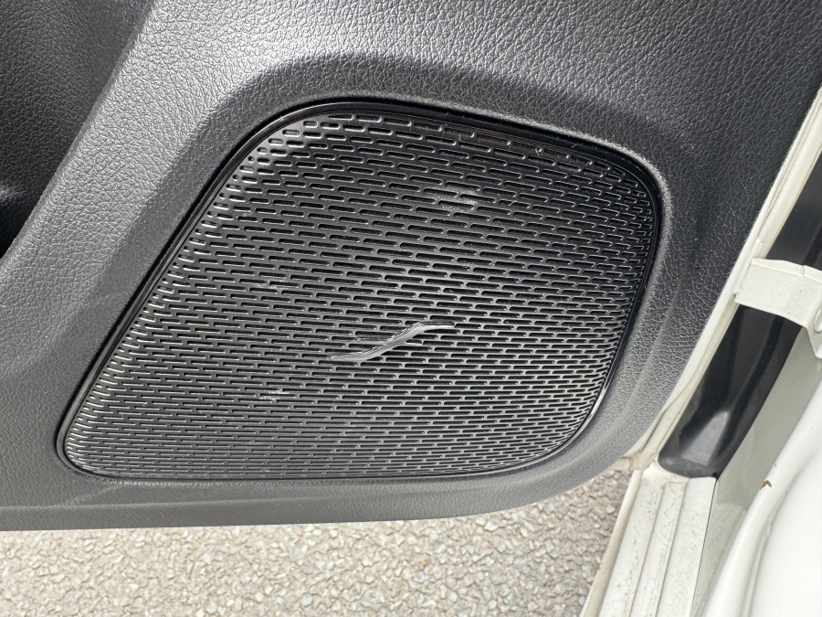 MERCEDES d'occasion CLASSE A IV A180 D BERLINE AMG LINE 7G-DCT de