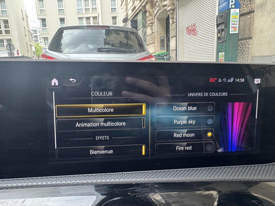 MERCEDES d'occasion CLASSE A IV A180 D BERLINE AMG LINE 7G-DCT de