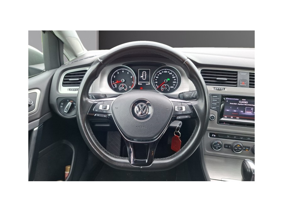 VOLKSWAGEN d'occasion GOLF 1.2 TSI 105 LOUNGE DSG de 2014 Champigny