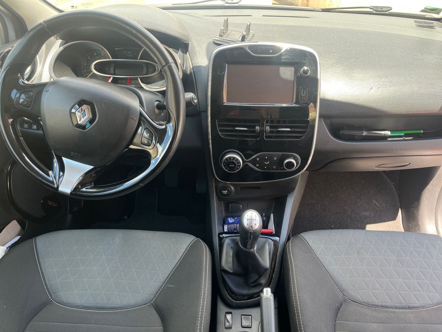 RENAULT d'occasion CLIO 1.5 DCI 90 de 2015 Cannes (06)﻿