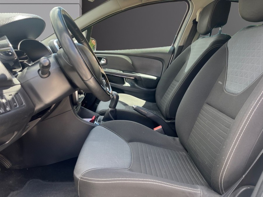 RENAULT d'occasion CLIO 1.5 DCI 90 de 2015 Cannes (06)﻿