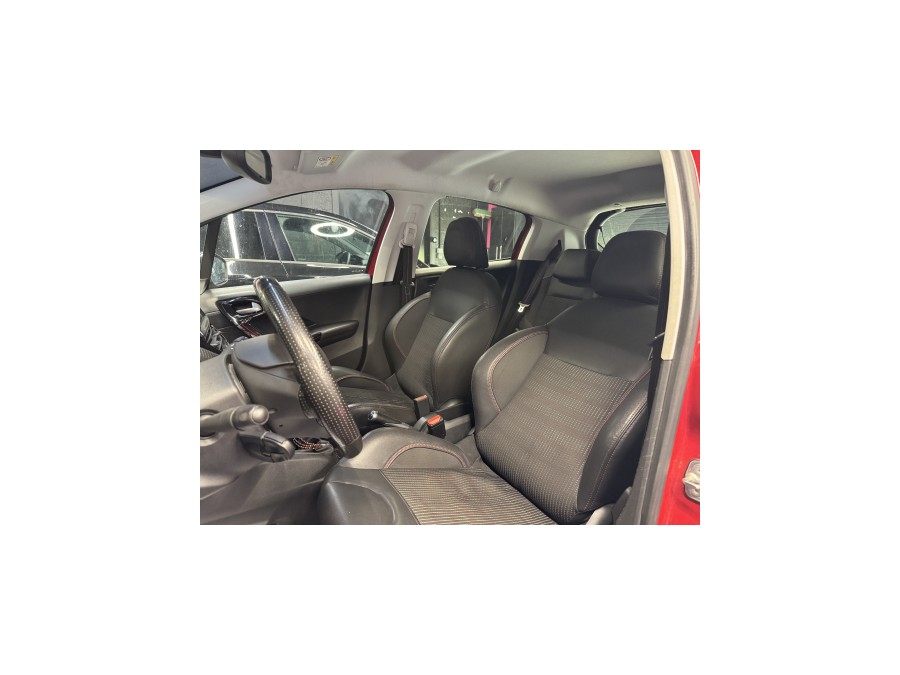 PEUGEOT d'occasion 208 1.2 PURE TECH 110 ALLURE BUSINESS de 2016