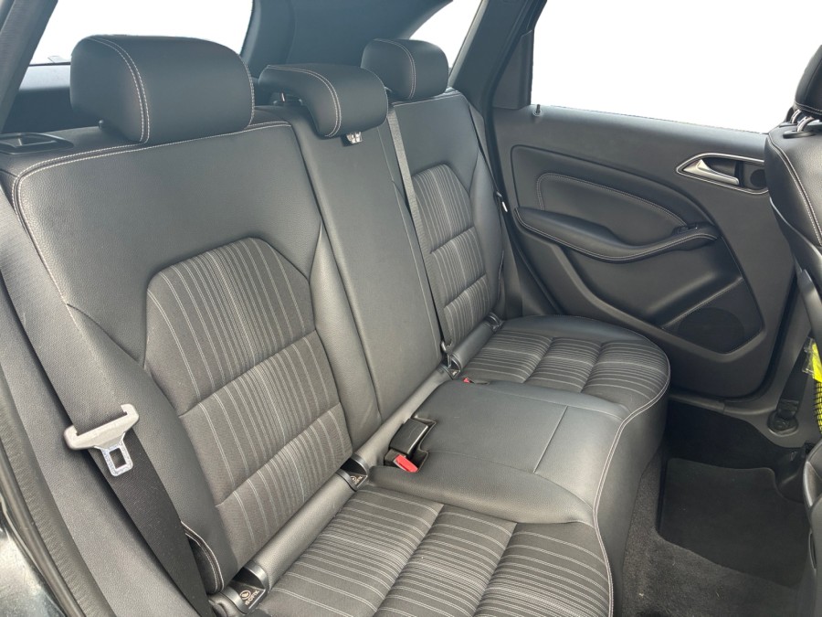 MERCEDES d'occasion CLASSE B B250 211 FASCINATION de 2013 Saint