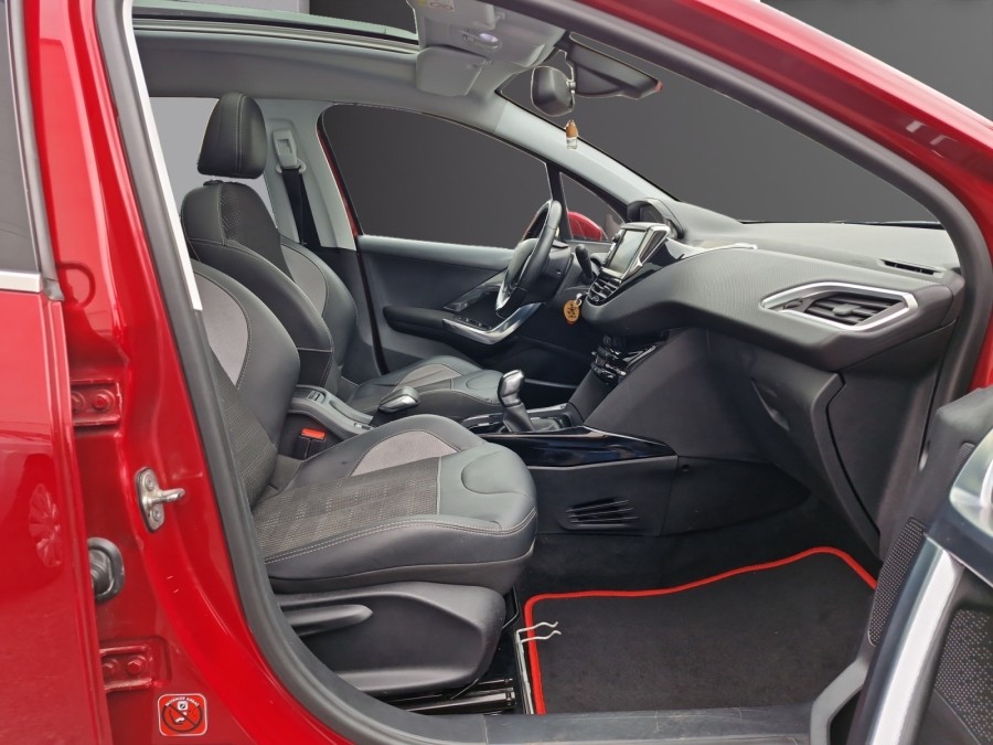PEUGEOT d'occasion 2008 1.2 PURE TECH 110 STYLE de 2017 Le Raincy