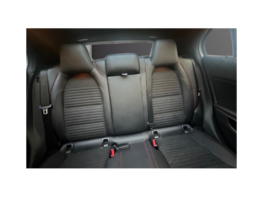 MERCEDES d'occasion CLASSE GLA GLA 220 CDI BUSINESS EXECUTIVE 4MATIC