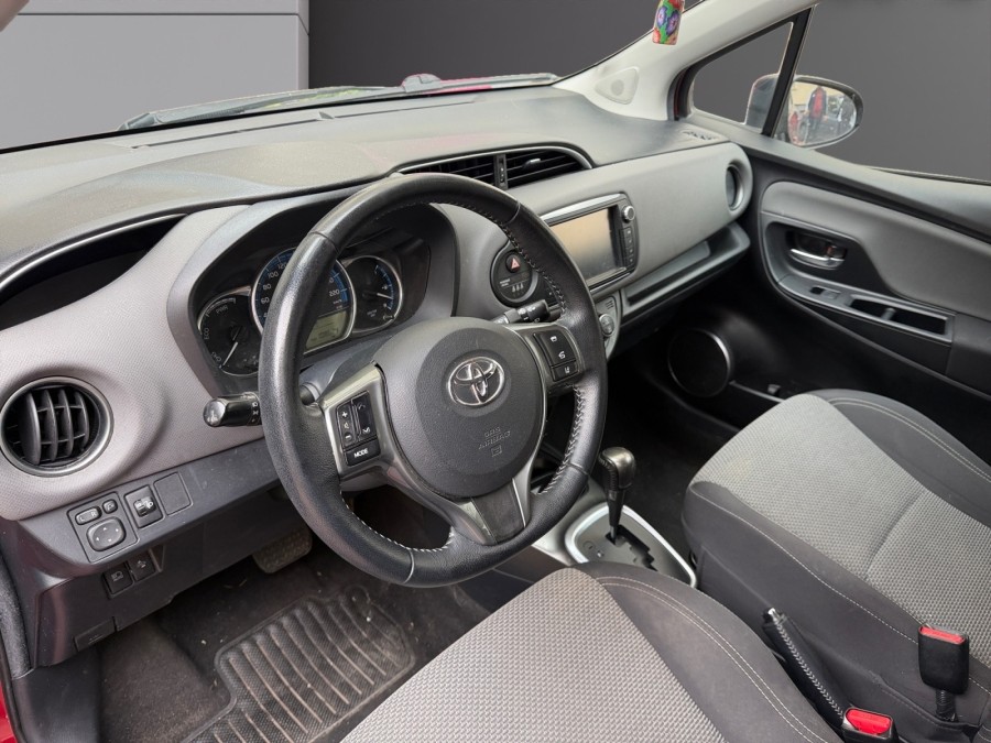 TOYOTA d'occasion YARIS 100H DYNAMIC BUSINESS de 2017 Le Raincy (93)﻿