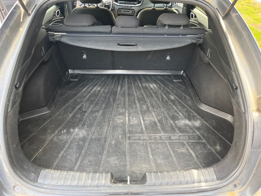 KIA d'occasion CEED PROCEED 1.5 T-GDI 160 GT LINE de 2022 Vernon (27)﻿