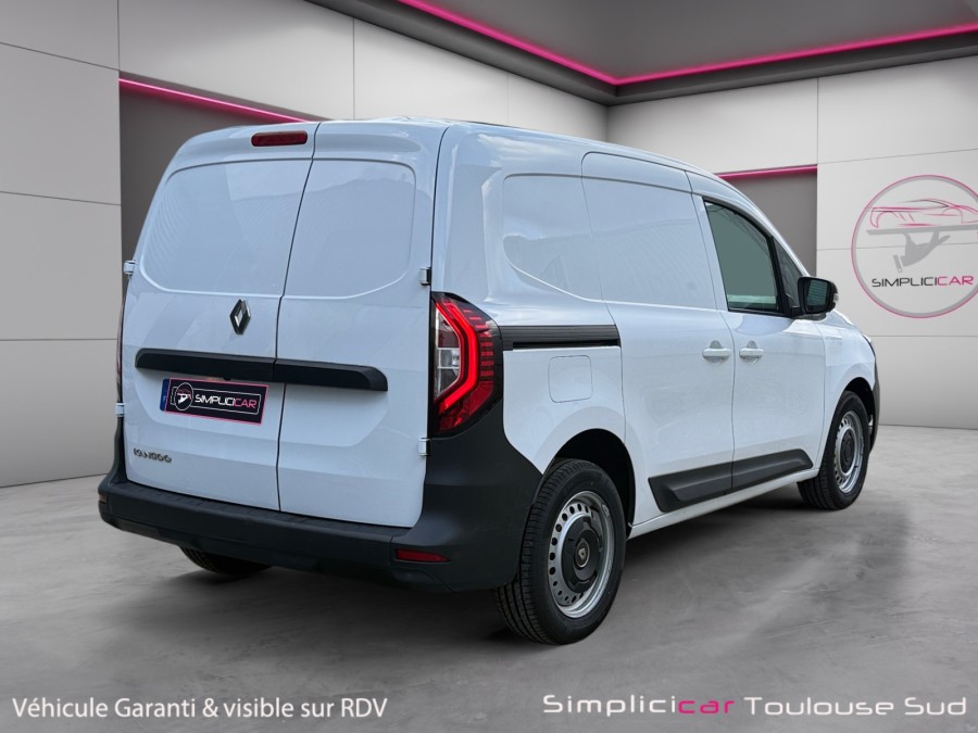 RENAULT d'occasion KANGOO VAN L1 SESAME 1.5 DCI 95 EXTRA 22 de 2023