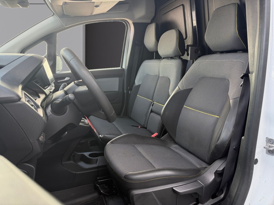 RENAULT d'occasion KANGOO VAN L1 SESAME 1.5 DCI 95 EXTRA 22 de 2023