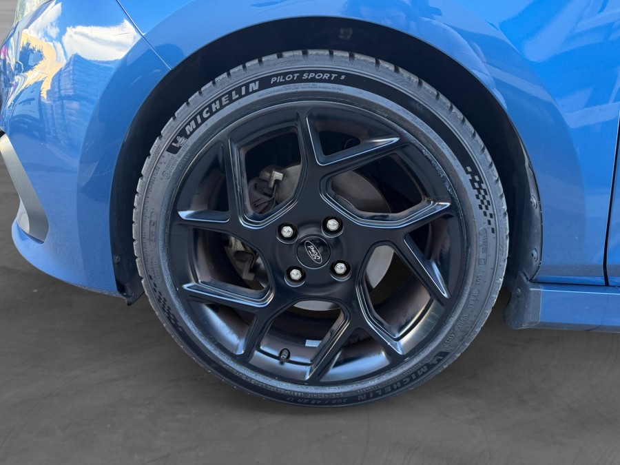 FORD d'occasion FIESTA 1.5 ECOBOOST 200 ST PLUS de 2019 Marignane