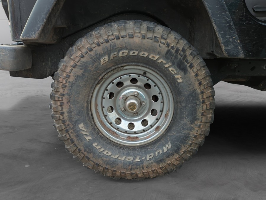 JEEP d'occasion WRANGLER 2.5 SPORT de 1998 Frejus (83)﻿