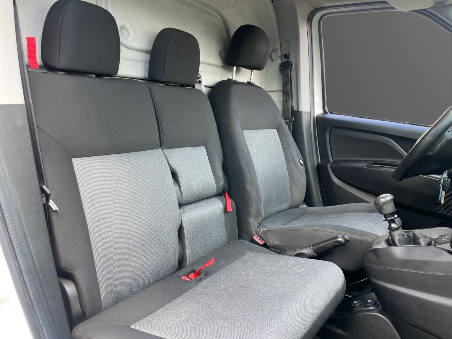 FIAT d'occasion DOBLO MAXI CARGO 1.6 MULTIJET 105 ch Pack PRO 750 kg