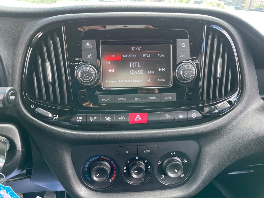 FIAT d'occasion DOBLO MAXI CARGO 1.6 MULTIJET 105 ch Pack PRO 750 kg