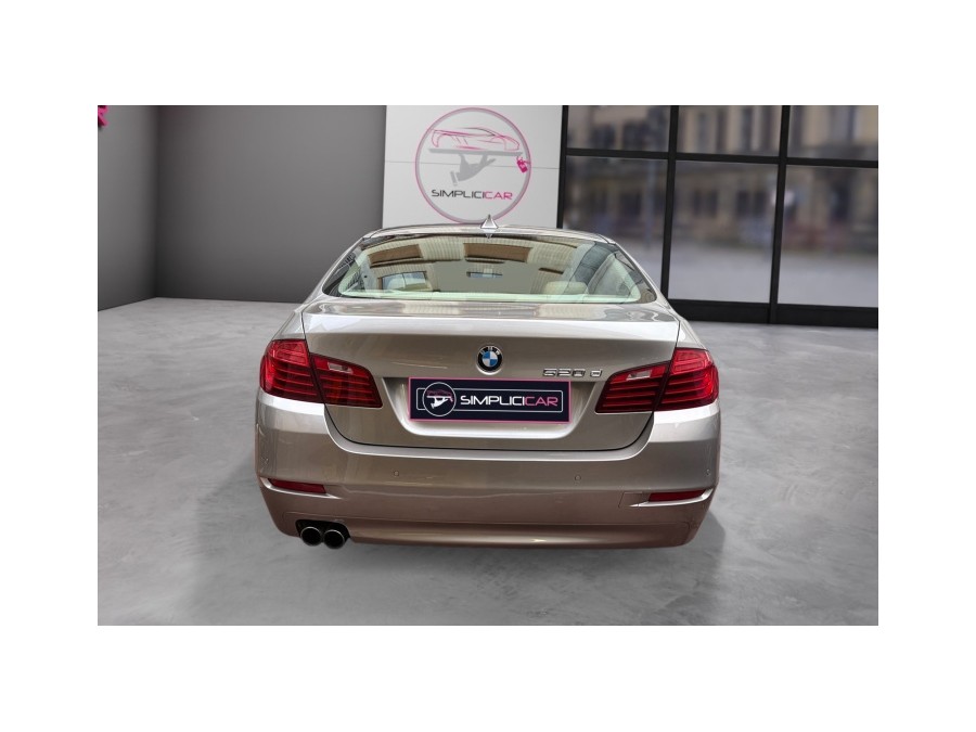 BMW d'occasion SERIE 5 520D LOUNGE de 2014 Le Raincy (93)﻿