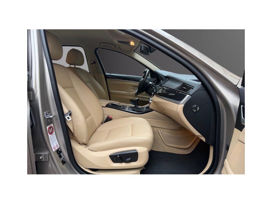 BMW d'occasion SERIE 5 520D LOUNGE de 2014 Le Raincy (93)﻿