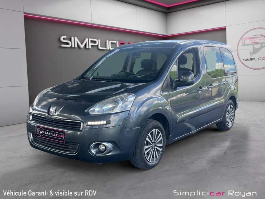 PEUGEOT d'occasion PARTNER TEPEE 1.6 HDI 92 ch ACTIVE de 2013 Royan