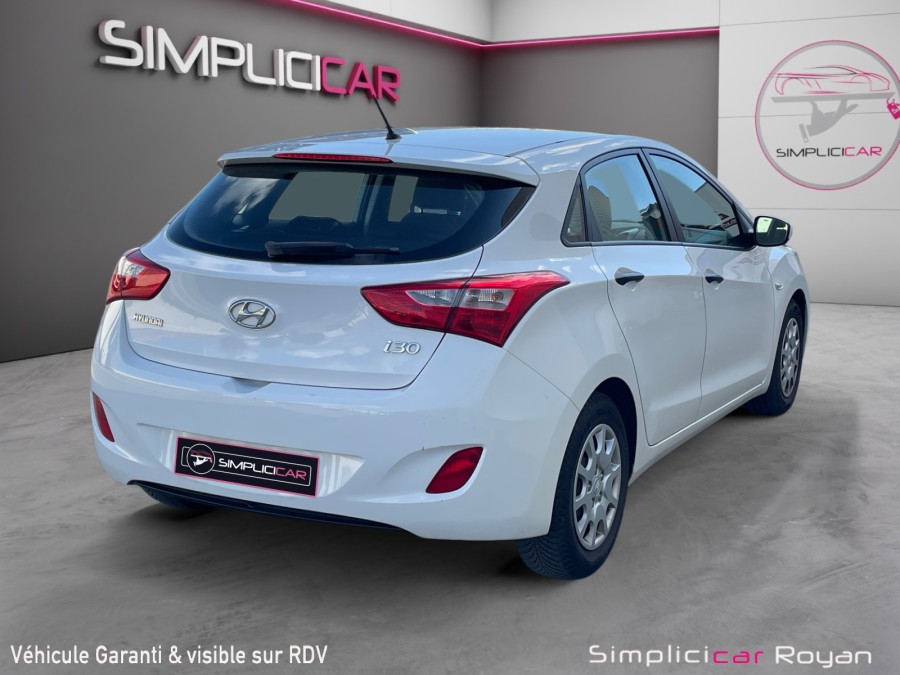 HYUNDAI d'occasion I30 1.4 100 PACK EVIDENCE de 2012 Royan (17)﻿