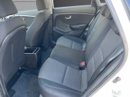 HYUNDAI d'occasion I30 1.4 100 PACK EVIDENCE de 2012 Royan (17)﻿