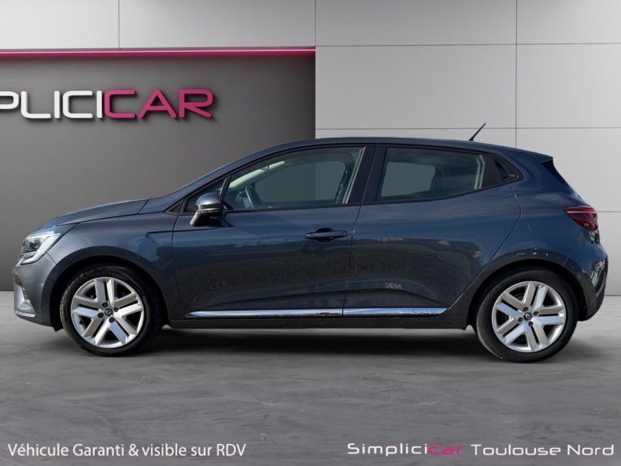RENAULT d'occasion CLIO 1.6 E-TECH HYBRIDE 140CH BUSINESS de 2022