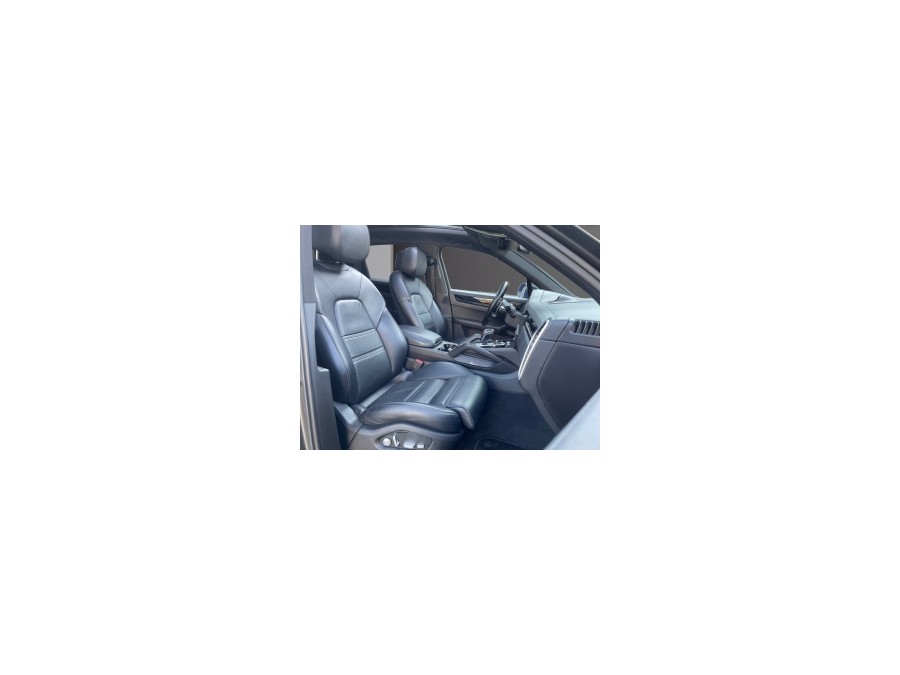 PORSCHE d'occasion CAYENNE 3.0 V6 E-HYBRID de 2018 Lyon Nord (69)﻿