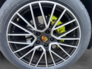 PORSCHE d'occasion CAYENNE 3.0 V6 E-HYBRID de 2018 Lyon Nord (69)﻿