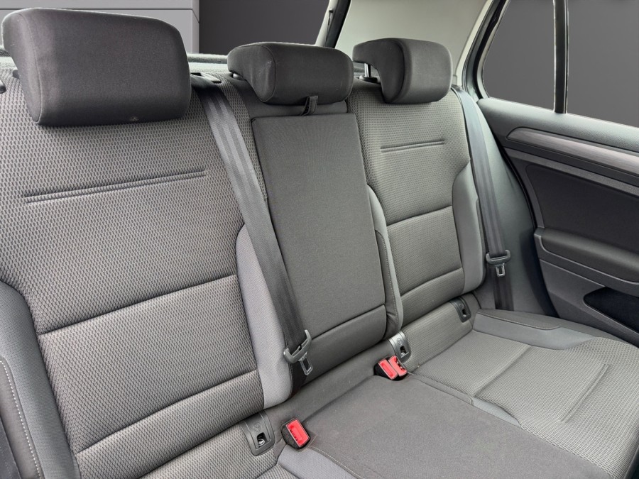 VOLKSWAGEN d'occasion GOLF VII VARIANT Golf 1.0 TSI 110 BlueMotion