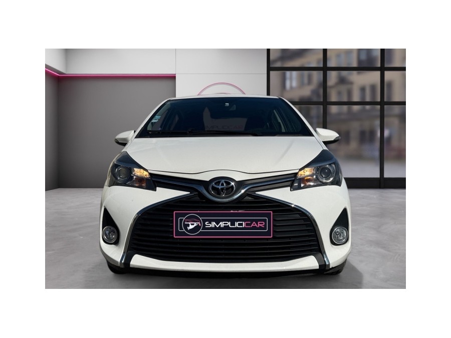 TOYOTA d'occasion YARIS 1.0 VVTI 70 ULTIMATE de 2015 Aix Les Bains