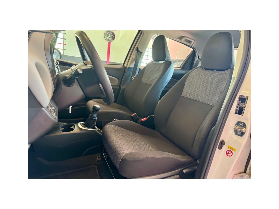 TOYOTA d'occasion YARIS 1.0 VVTI 70 ULTIMATE de 2015 Aix Les Bains
