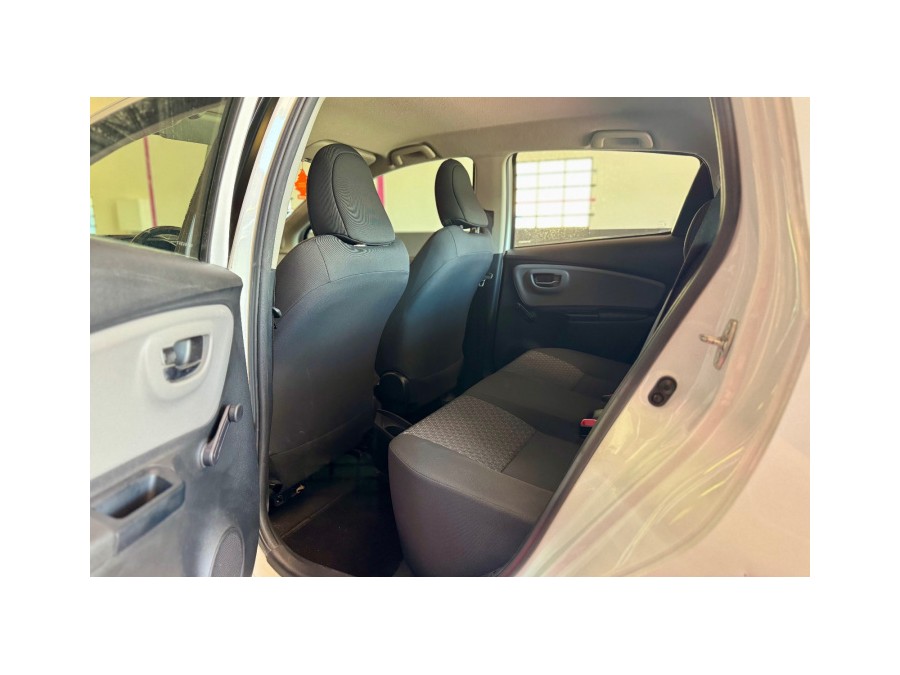 TOYOTA d'occasion YARIS 1.0 VVTI 70 ULTIMATE de 2015 Aix Les Bains