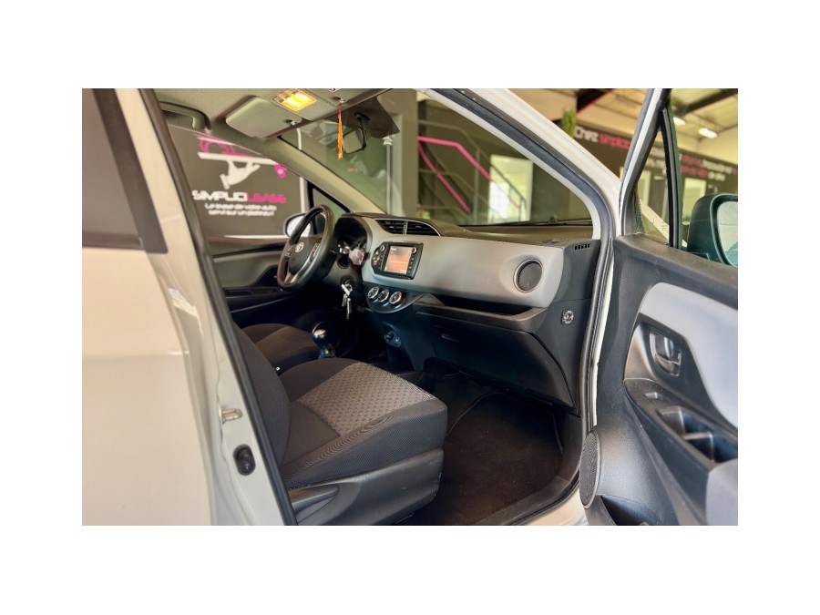 TOYOTA d'occasion YARIS 1.0 VVTI 70 ULTIMATE de 2015 Aix Les Bains